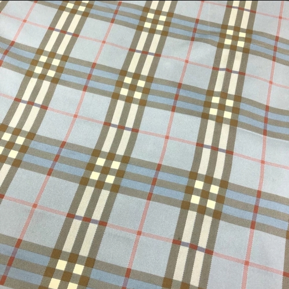 Burberrys Vintage Check Silk Scarf - Picture 6 of 9